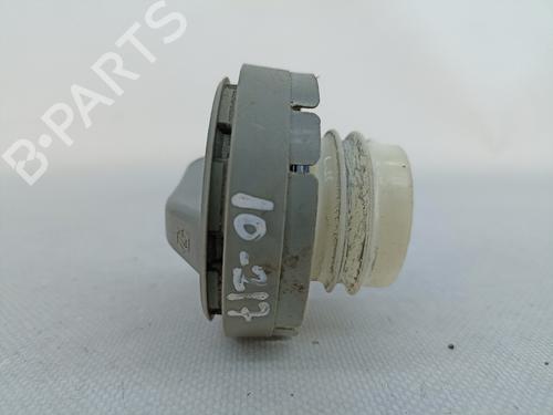 Klapa wlewu paliwa TOYOTA YARIS VERSO (_P2_) 1.4 D-4D (NLP20_, NLP22_) | BP16937316C131 