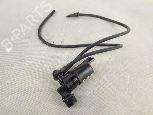 Used Washer pump DACIA SANDERO II 1.5 Blue dCi 95 (B8JL) (95 hp) 17155806