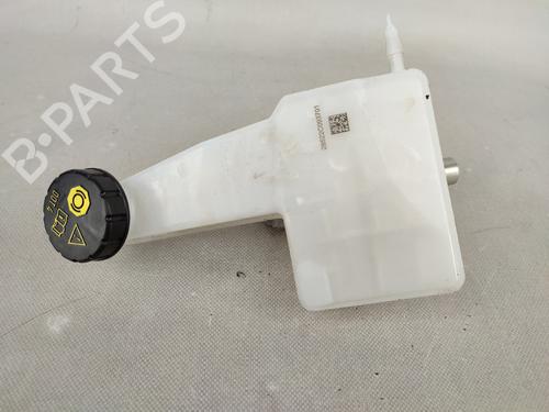 Used Brake master cylinder PEUGEOT 208 II (UB_, UP_, UW_, UJ_) 1.2 PureTech 75 (75 hp) 17233123