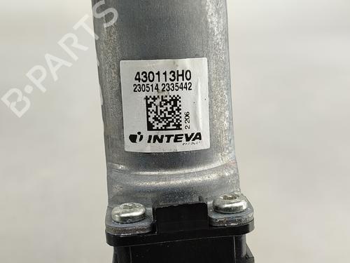 Right front window motor PEUGEOT 208 II (UB_, UP_, UW_, UJ_) 1.2 PureTech 75 | BP17239727E20 