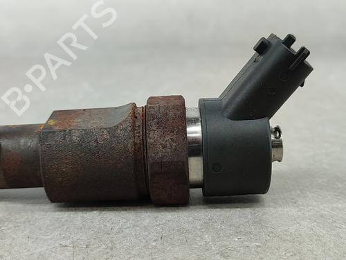 Injector RENAULT MEGANE II Estate (KM0/1_) 1.9 dCi (KMRG, KM1G, KM0G, KM2C) | BP17338074M100