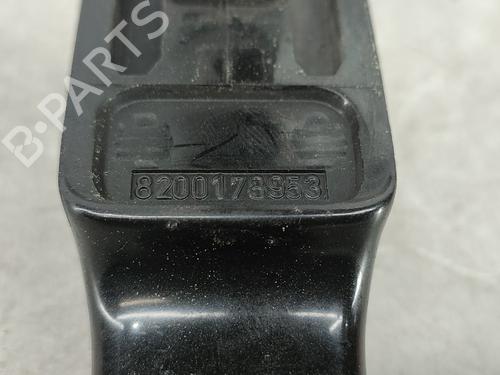 Front left exterior door handle RENAULT MEGANE II Estate (KM0/1_) 1.9 dCi (KMRG, KM1G, KM0G, KM2C) | BP17338080C128 