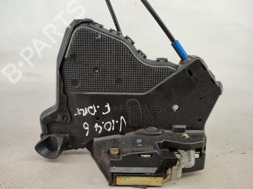 Used Front right lock TOYOTA AVENSIS (_T25_) 2.0 D-4D (CDT250_, CDT250R) (116 hp) 17535723