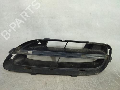 Grilles de calandre NISSAN MICRA II (K11) 1.0 i 16V (54 hp) 623326F600