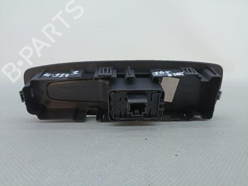 Right front window switch RENAULT MEGANE IV Hatchback (B9A/M/N_) 1.5 dCi 110 (B9A3) | BP17573898I26 