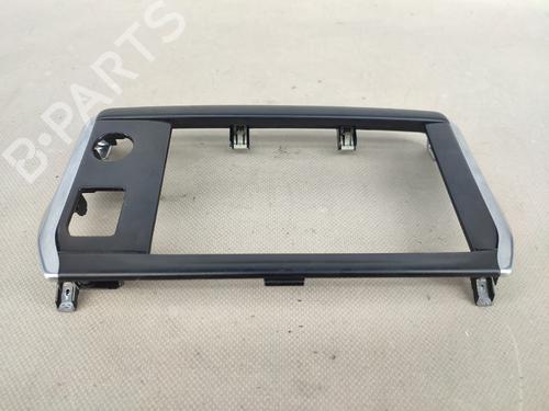 BP17643100O1 main image