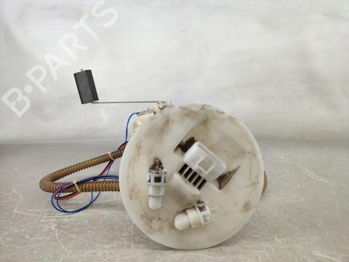 Used Fuel pump FORD FOCUS I Turnier (DNW) 1.4 16V (75 hp) 17619953