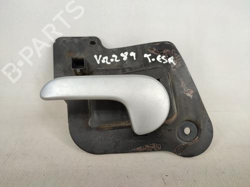 Venstre bagtil invendig håndtag OPEL MERIVA A MPV (X03) 1.6 16V (E75) 13121860
