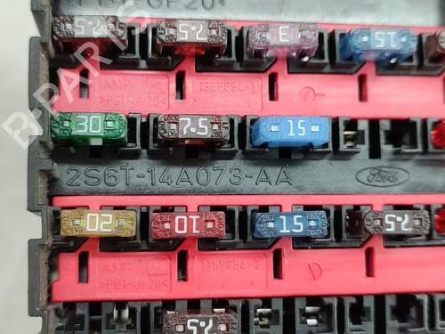 Fuse box FORD FIESTA V (JH_, JD_) 1.25 16V | BP17705171E1 