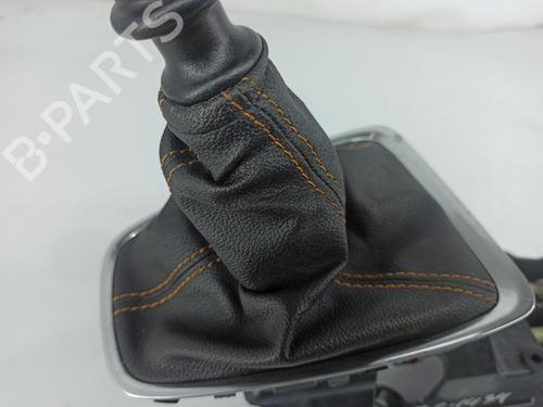 Gear lever OPEL CROSSLAND X / CROSSLAND (P17, P2QO) 1.5 Turbo D (75) | BP17871836M90