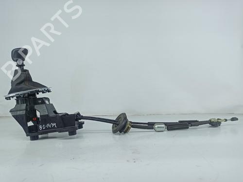 Used Gear lever OPEL CROSSLAND X / CROSSLAND (P17, P2QO) 1.5 Turbo D (75) (102 hp) 17871836