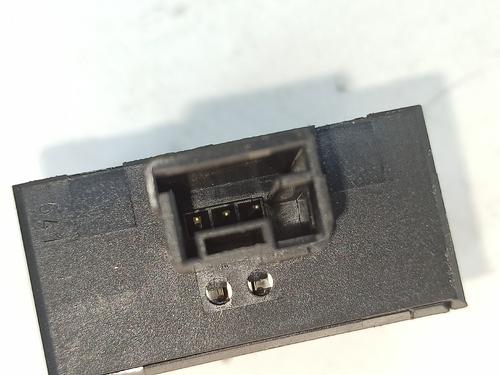 Switch PEUGEOT 2008 I (CU_) 1.6 BlueHDi 100 | BP17915805I30