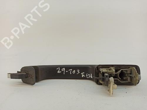 Klamka zewnętrzna drzwi przednich lewych LAND ROVER DISCOVERY II (L318) 2.5 Td5 4x4 | BP18092639C128 