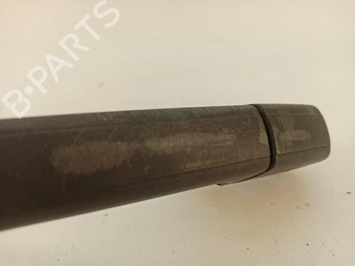 Klamka zewnętrzna drzwi przednich lewych LAND ROVER DISCOVERY II (L318) 2.5 Td5 4x4 | BP18092639C128 