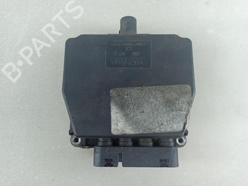 Used Engine control unit (ECU) SEAT IBIZA III (6L1) 1.4 TDI (75 hp) 18236221