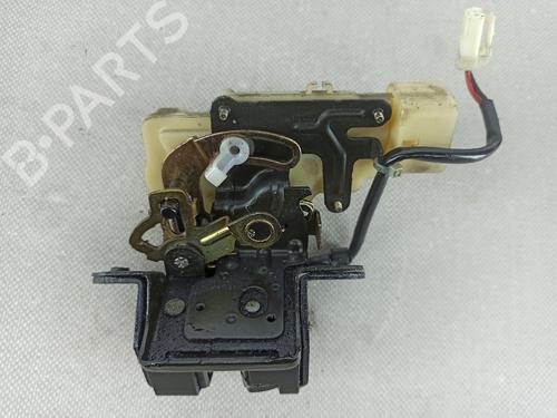 Tailgate lock MAZDA 323 F VI Hatchback (BJ) 1.3 16V (BJ3P, BJ14) N.V