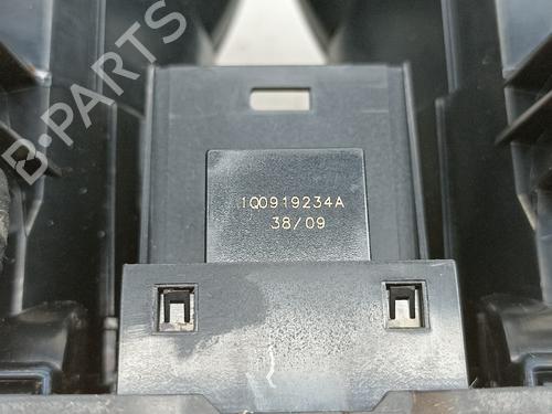 Air vent VW SCIROCCO III (137, 138) 2.0 TDI | BP18202627I21 
