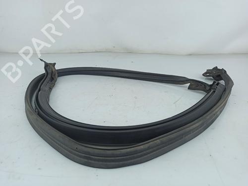 Used Rubber door seal NISSAN 300ZX (Z31) 3.0 Turbo (203 hp) 18297104