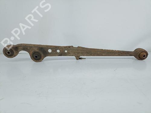 Wahacz tylny prawy LAND ROVER DISCOVERY II (L318) 2.5 Td5 4x4 RGG104880