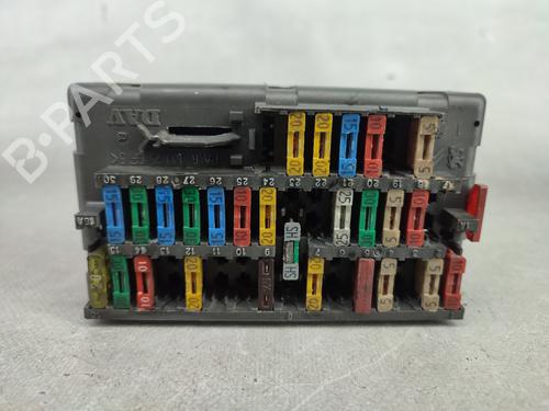 Boîte à Fusibles CITROËN XSARA (N1) 1.9 TD (90 hp) 18662643