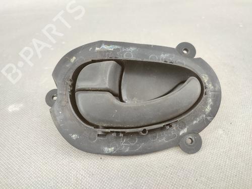 Front left interior door handle PEUGEOT 406 (8B) 2.0 HDI 90 9616307577