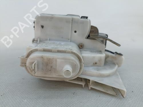 Rear right lock VW POLO III (6N1) 100 1.4 16V | BP18730571C99 