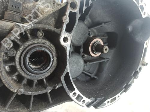 Used Gearbox KIA CARENS III MPV (UN) 2.0 CRDi 115 (115 hp) 18785278