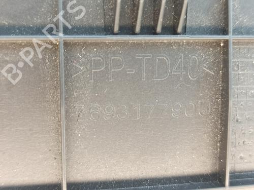 Instrument cluster PEUGEOT 208 I (CA_, CC_) 1.2 VTI 82 | BP18868237C47