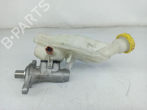 Hovedbremsecylinder PEUGEOT 208 I (CA_, CC_) 1.2 VTI 82 (82 hp) 18868142