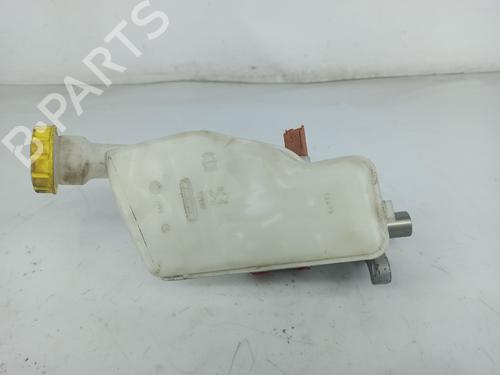 Hovedbremsecylinder PEUGEOT 208 I (CA_, CC_) 1.2 VTI 82 | BP18868142M77 