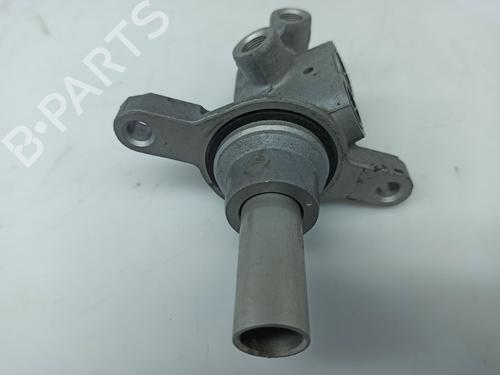 Brake master cylinder RENAULT TWINGO III (BCM_, BCA_) 1.0 SCe 70 | BP18876997M77 
