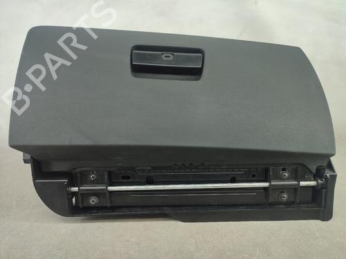 Boîte à gants BMW 3 (E90) 320 d (163 hp) 18885253