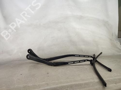 Used Front windshield wiper arm BMW 3 (E90) 320 d (163 hp) 18952858