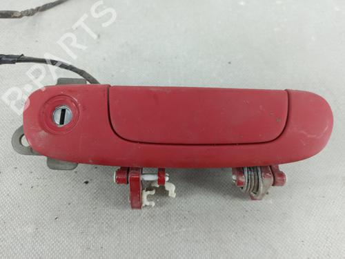 Klamka zewnętrzna drzwi przednich lewych MAZDA 323 F VI Hatchback (BJ)  BP19034587C128