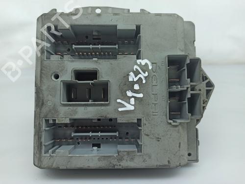 Boîte à Fusibles FIAT PUNTO (188_) 1.9 DS 60 (188.031, .051, .231, .251) (60 hp) 19062361