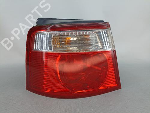 Lampa tylna lewa KIA CARENS II MPV (FJ) 2.0 CRDi N.V.
