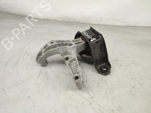 Used Engine mount NISSAN JUKE (F15) 1.5 dCi (110 hp) 19059845