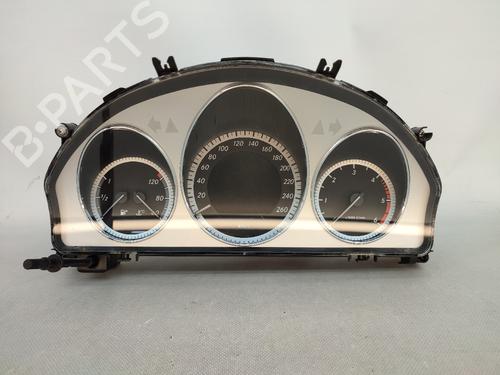 Used Instrument cluster MERCEDES-BENZ C-CLASS (W204) C 220 CDI (204.002) (170 hp) 19097194