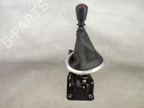 Used Gear lever NISSAN JUKE (F15) 1.5 dCi (110 hp) 19131246