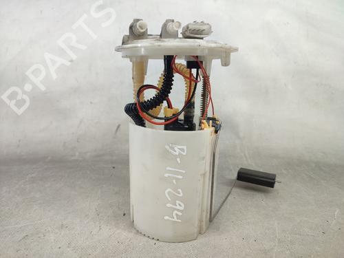 Used Fuel pump NISSAN JUKE (F15) 1.5 dCi (110 hp) 19140094