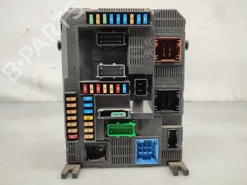 Zekeringkast PEUGEOT 208 I (CA_, CC_) 1.6 HDi / BlueHDi 75 (75 hp) 19154337