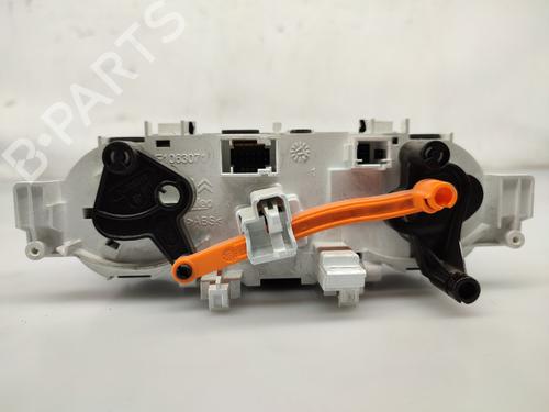 Climate control PEUGEOT 208 I (CA_, CC_) 1.6 HDi / BlueHDi 75 | BP19154352I5 