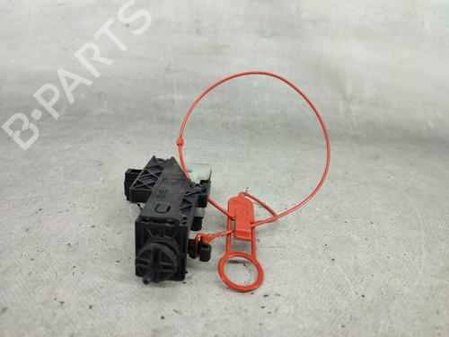 Used Fuel door actuator MERCEDES-BENZ E-CLASS (W212) E 220 CDI / BlueTEC (212.001, 212.002) (170 hp) 19257087