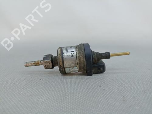 Used Fuel pump MERCEDES-BENZ VITO Bus (W638) 108 CDI 2.2 (638.194) (82 hp) 19287431
