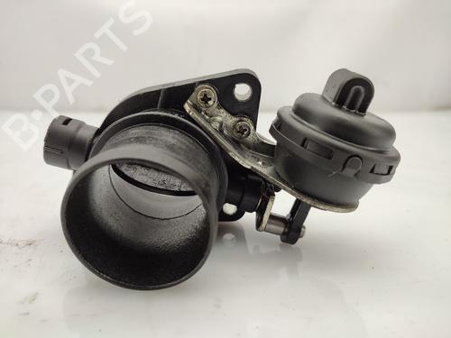 Used Throttle body RENAULT LAGUNA II Grandtour (KG0/1_) 1.9 dCi (KG0G) (120 hp) 19304784