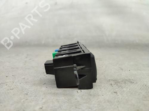 Switch NISSAN JUKE (F15) 1.5 dCi | BP19131171I30