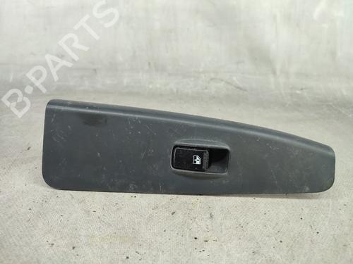 Højre fortil elrude kontakt KIA CERATO I Hatchback (LD) 1.6 CRDi (115 hp) 19400004