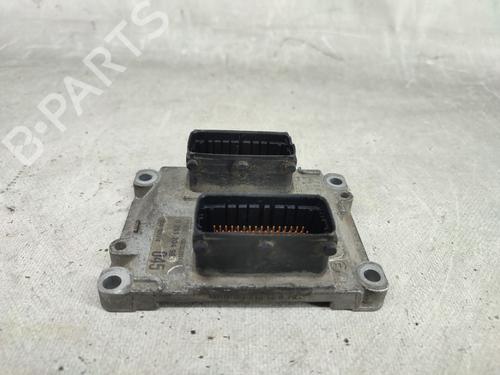 Centralina motore FIAT PUNTO (188_) 1.2 16V 80 (188.233, .235, .253, .255, .333, .353, .639,... (80 hp) 19400491