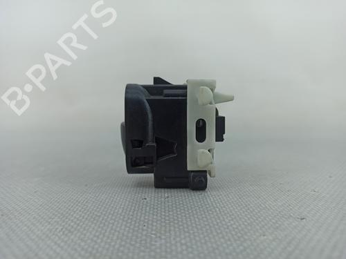 Right rear window switch MERCEDES-BENZ C-CLASS (W203) C 200 Kompressor (203.042) | BP19519979I28 