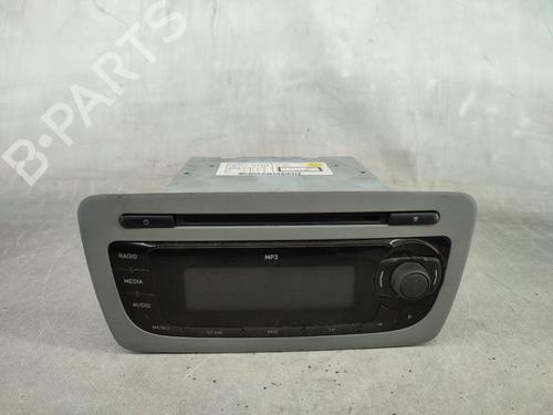 Used Radio SEAT IBIZA IV (6J5, 6P1) 1.4 TDI (80 hp) 19477784